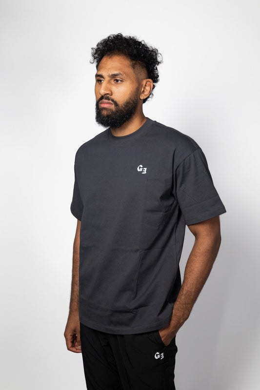 Le tee-shirt coton gris foncé Grappler Era